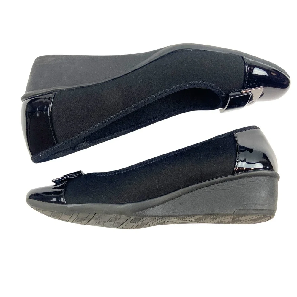Anne Klein‎ iFlex Black Fabric Patent Cap Toe Wedge Heels WAVERLY Womens 7.5M